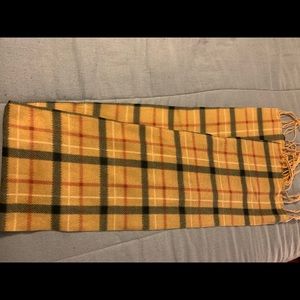 Beautiful Golden Linear Scarf